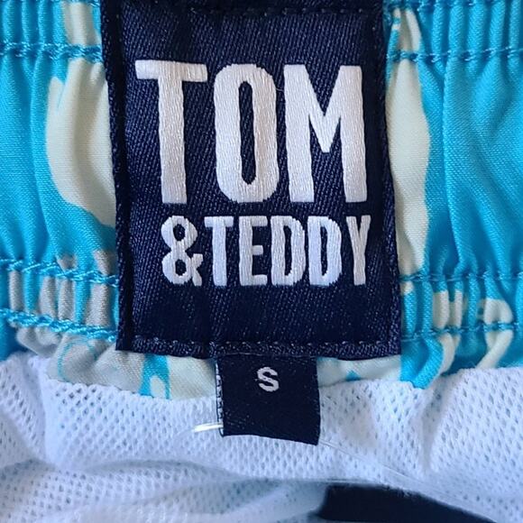 TOM & TEDDY Blue and‎ White Elephants UPF 50+ Quick Dry Swim Shorts Size Small - Picture 7 of 11